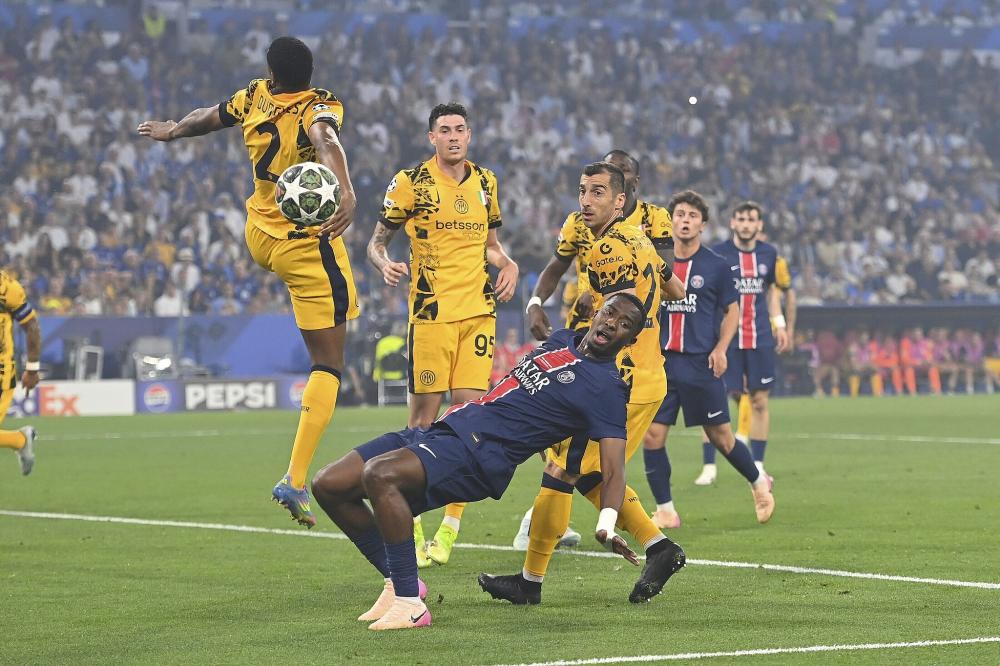 尤文面临考验，加蒂或伤缺1个月，戴维奥蓬达有进步